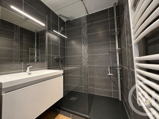 Appartement F4 &agrave; louer - 4 pi&egrave;ces - 78,63 m2 - Lunel - 34 - LANGUEDOC-ROUSSILLON