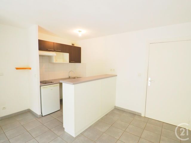 Appartement F2 &agrave; louer - 2 pi&egrave;ces - 38,98 m2 - Lunel - 34 - LANGUEDOC-ROUSSILLON