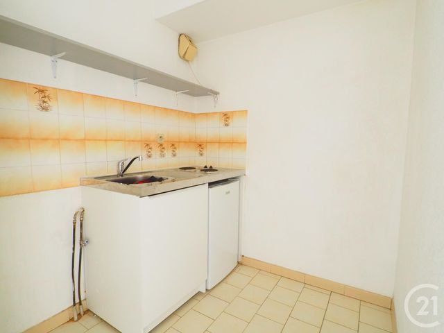 Appartement Studio &agrave; louer - 1 pi&egrave;ce - 30 m2 - Lunel - 34 - LANGUEDOC-ROUSSILLON