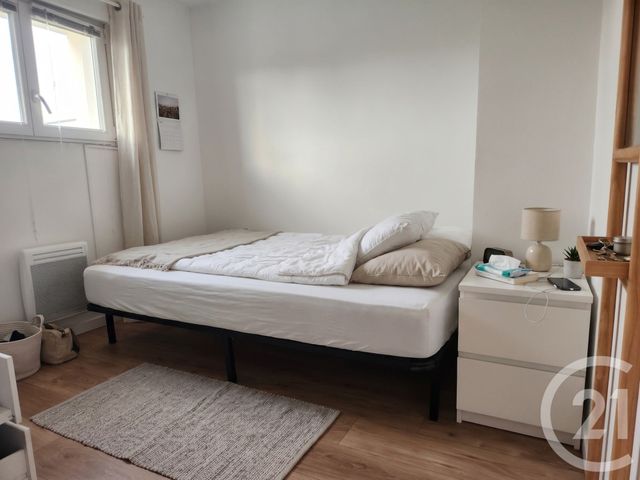 Appartement F2 &agrave; louer - 2 pi&egrave;ces - 29,64 m2 - Lunel - 34 - LANGUEDOC-ROUSSILLON