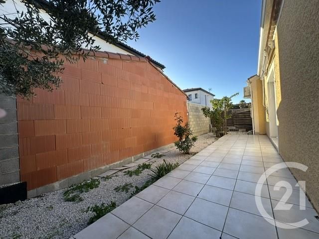 Maison &agrave; louer - 4 pi&egrave;ces - 84,01 m2 - Lunel - 34 - LANGUEDOC-ROUSSILLON