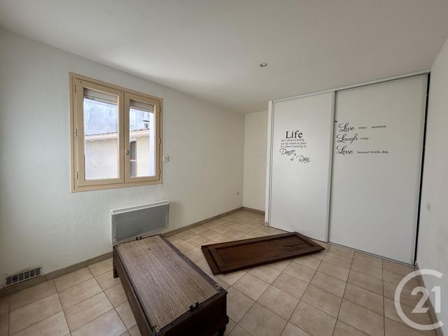 Maison &agrave; louer - 3 pi&egrave;ces - 60,16 m2 - Gallargues Le Montueux - 30 - LANGUEDOC-ROUSSILLON