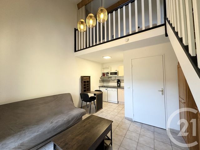 Appartement Studio à louer CALVISSON