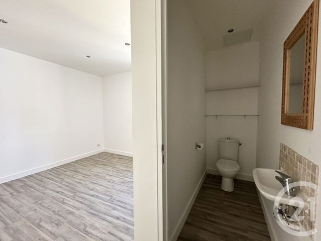 Maison &agrave; louer - 3 pi&egrave;ces - 53,11 m2 - St Laurent D Aigouze - 30 - LANGUEDOC-ROUSSILLON