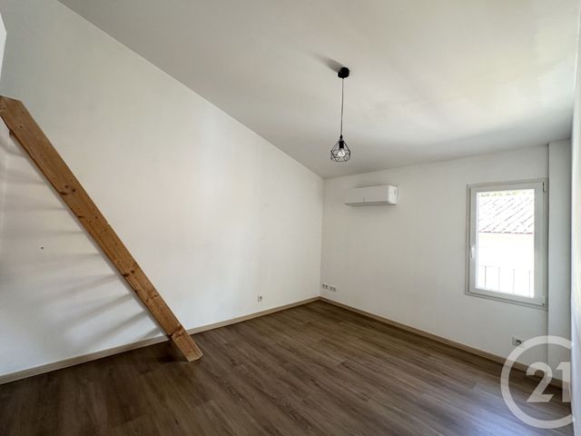 Maison &agrave; louer - 3 pi&egrave;ces - 53,11 m2 - St Laurent D Aigouze - 30 - LANGUEDOC-ROUSSILLON