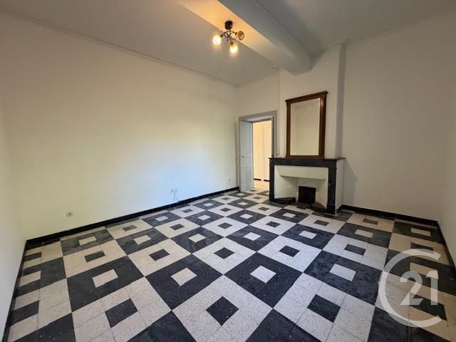 Appartement F2 &agrave; louer - 2 pi&egrave;ces - 87,03 m2 - Vauvert - 30 - LANGUEDOC-ROUSSILLON