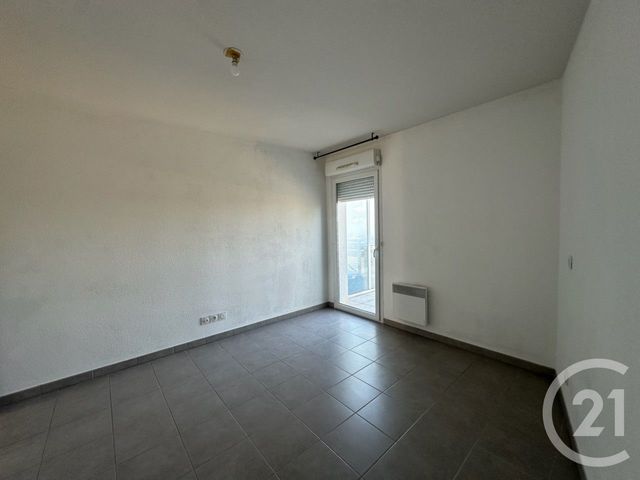 Appartement F3 &agrave; louer - 3 pi&egrave;ces - 64,62 m2 - Aimargues - 30 - LANGUEDOC-ROUSSILLON