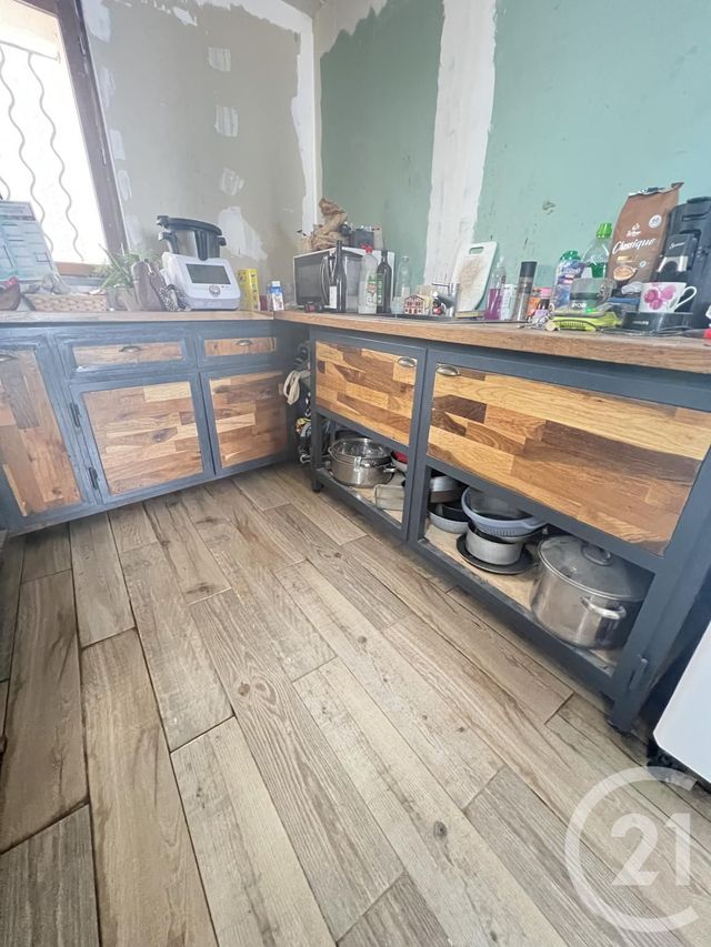 Maison &agrave; vendre - 5 pi&egrave;ces - 73,10 m2 - St Gilles - 30 - LANGUEDOC-ROUSSILLON