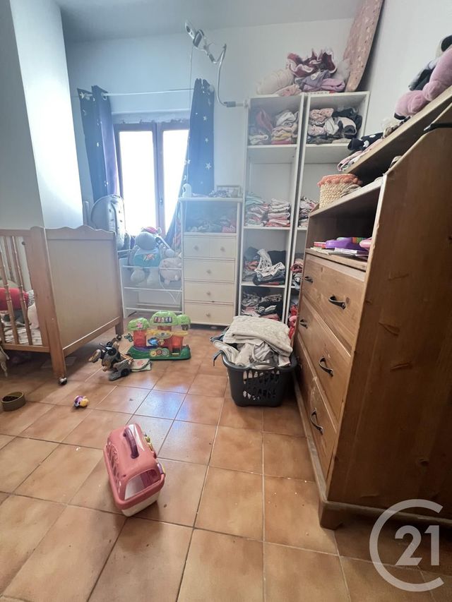 Maison &agrave; vendre - 5 pi&egrave;ces - 73,10 m2 - St Gilles - 30 - LANGUEDOC-ROUSSILLON