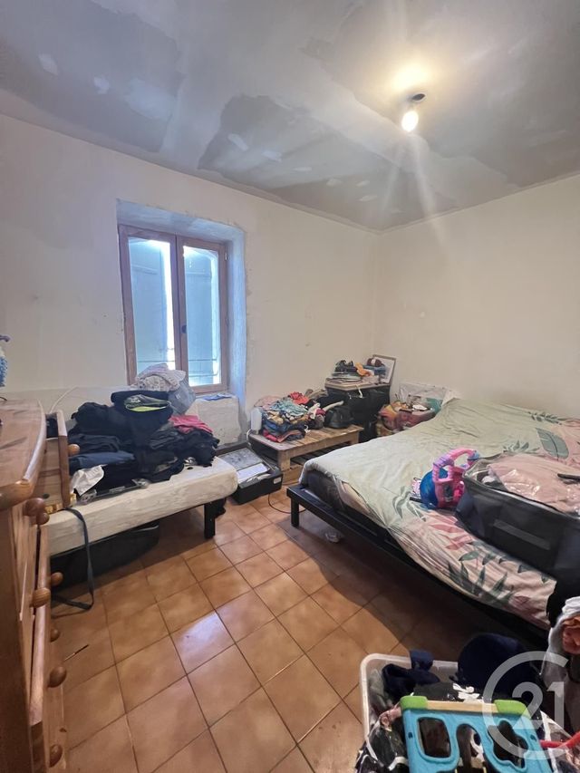 Maison &agrave; vendre - 5 pi&egrave;ces - 73,10 m2 - St Gilles - 30 - LANGUEDOC-ROUSSILLON