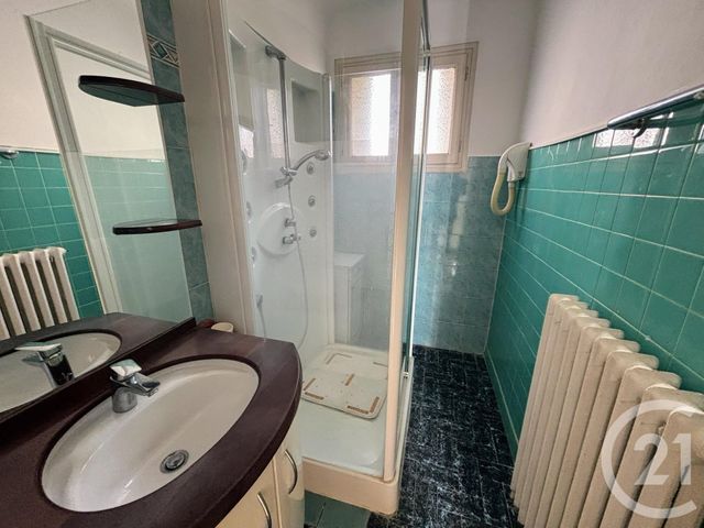 Maison à vendre - 5 pièces - 140 m2 - St Gilles - 30 - LANGUEDOC-ROUSSILLON