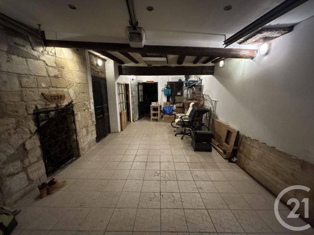 Maison &agrave; vendre - 4 pi&egrave;ces - 101,20 m2 - St Gilles - 30 - LANGUEDOC-ROUSSILLON