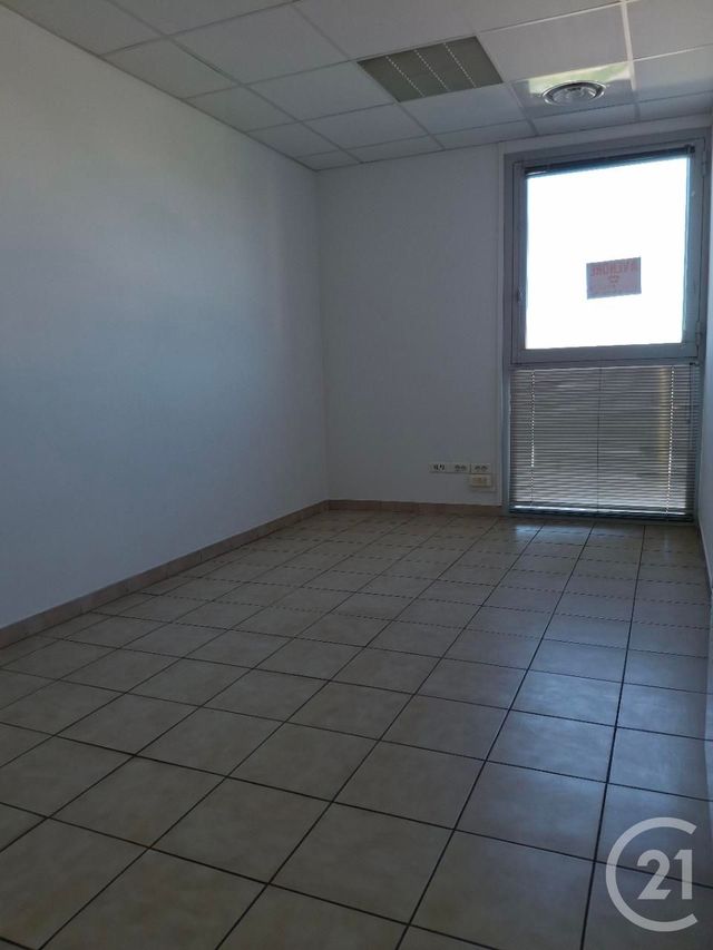 Appartement à vendre - 4 pièces - 69,38 m2 - Vauvert - 30 - LANGUEDOC-ROUSSILLON