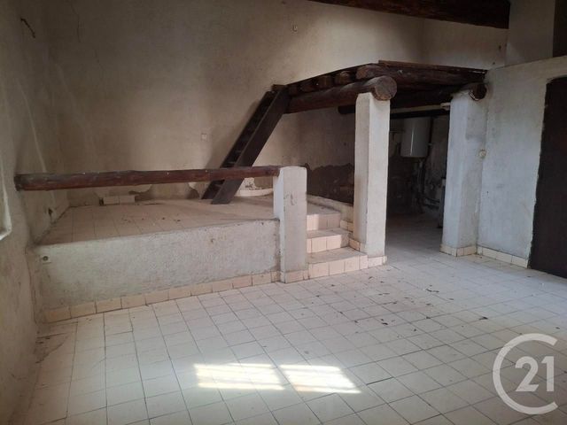 Afficher la photo en grand Maison à vendre - 2 pièces - 44 m2 - St Gilles - 30 - LANGUEDOC-ROUSSILLON