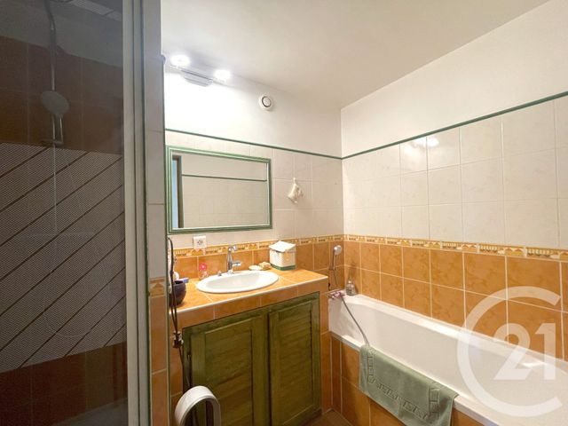 Maison à vendre - 9 pièces - 200 m2 - Aubord - 30 - LANGUEDOC-ROUSSILLON