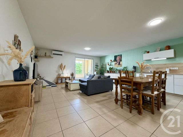 Appartement &agrave; vendre - 3 pi&egrave;ces - 89,50 m2 - St Laurent D Aigouze - 30 - LANGUEDOC-ROUSSILLON