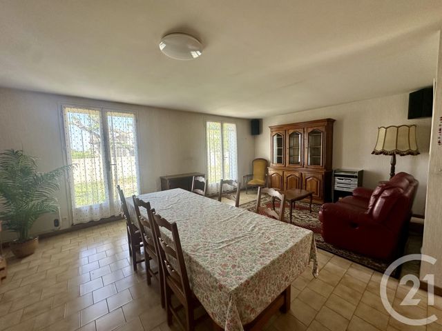 Maison &agrave; vendre - 4 pi&egrave;ces - 88,72 m2 - St Gilles - 30 - LANGUEDOC-ROUSSILLON