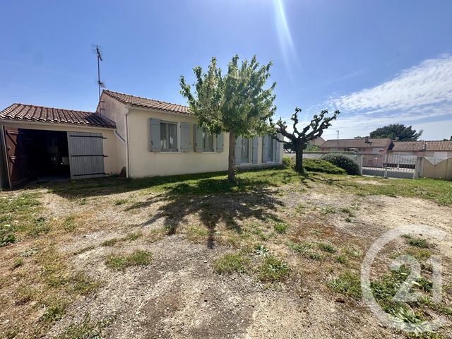 Maison &agrave; vendre - 4 pi&egrave;ces - 88,72 m2 - St Gilles - 30 - LANGUEDOC-ROUSSILLON