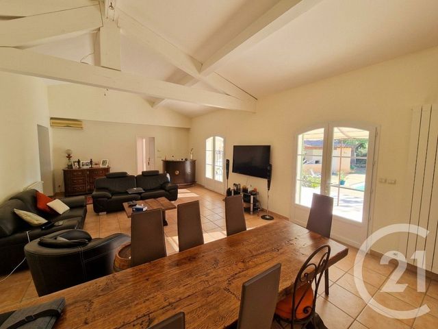Maison &agrave; vendre - 5 pi&egrave;ces - 150 m2 - St Gilles - 30 - LANGUEDOC-ROUSSILLON