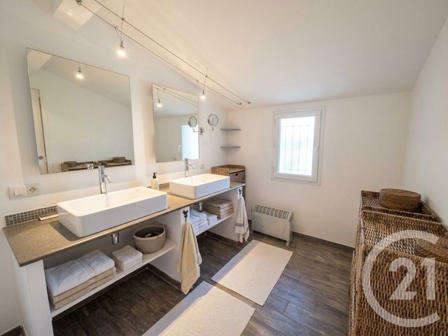 Maison &agrave; vendre - 5 pi&egrave;ces - 150 m2 - St Gilles - 30 - LANGUEDOC-ROUSSILLON